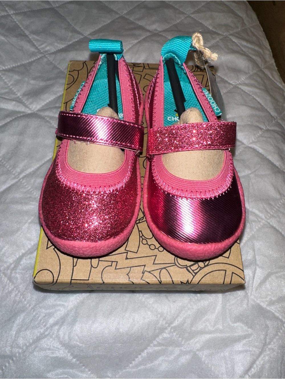 Chooze Fuchsia Pink Glitter & Metallic Mary Janes Size 4T